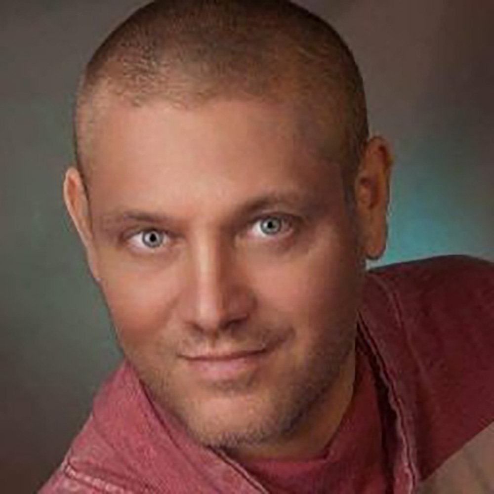 Daniel van Hoogen, Autor